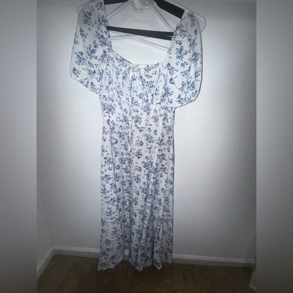 🎄 Christmas gift? Brand new SHEIN NWOT Milkmaid Floral Slit Maxi Dress L - Picture 3 of 4